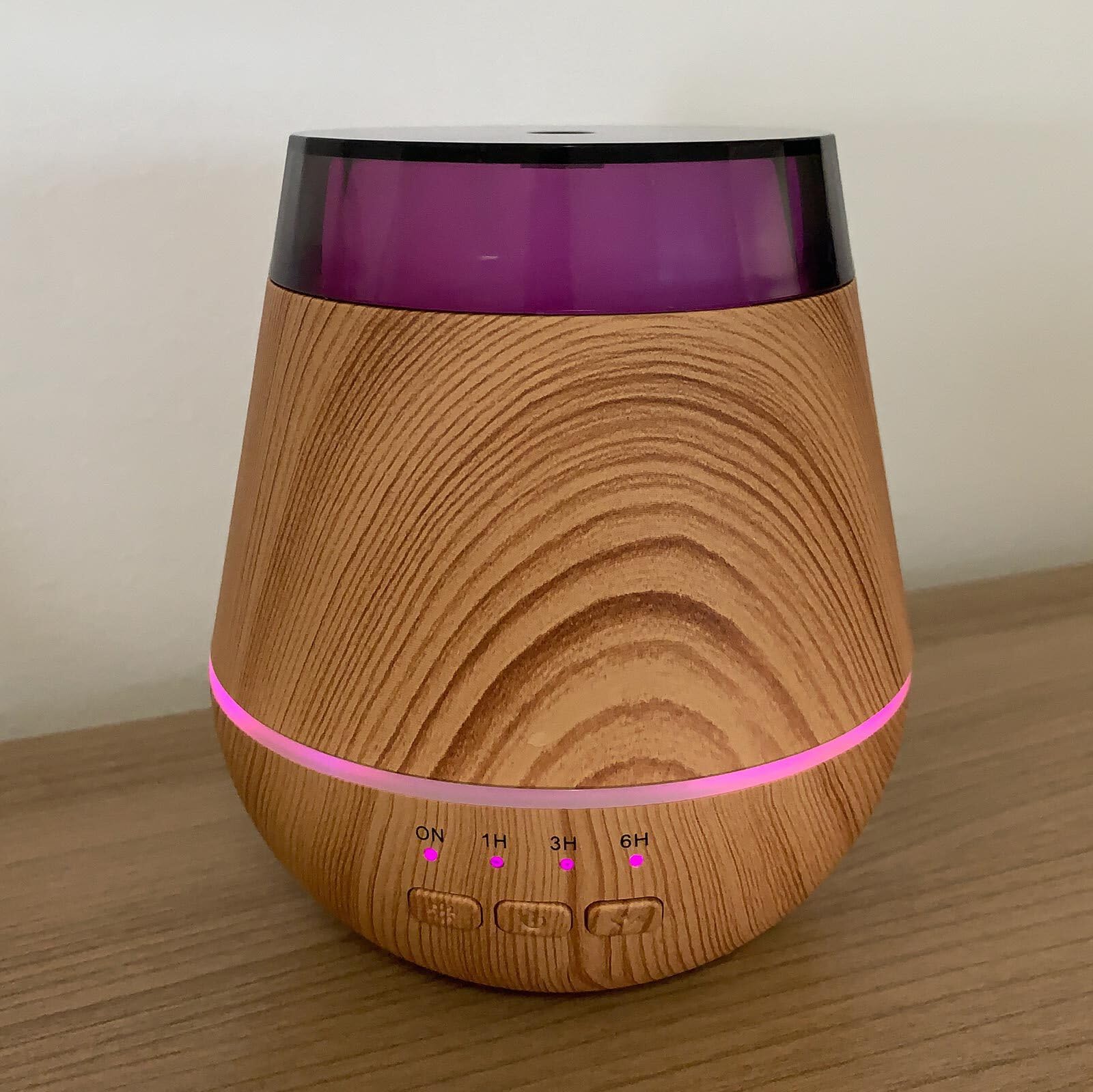 Helinski Atomiser Room Fragrance Essential Oil Diffuser Tank Capacity 120ml - LED Light - 4 Colours - Powered by USB