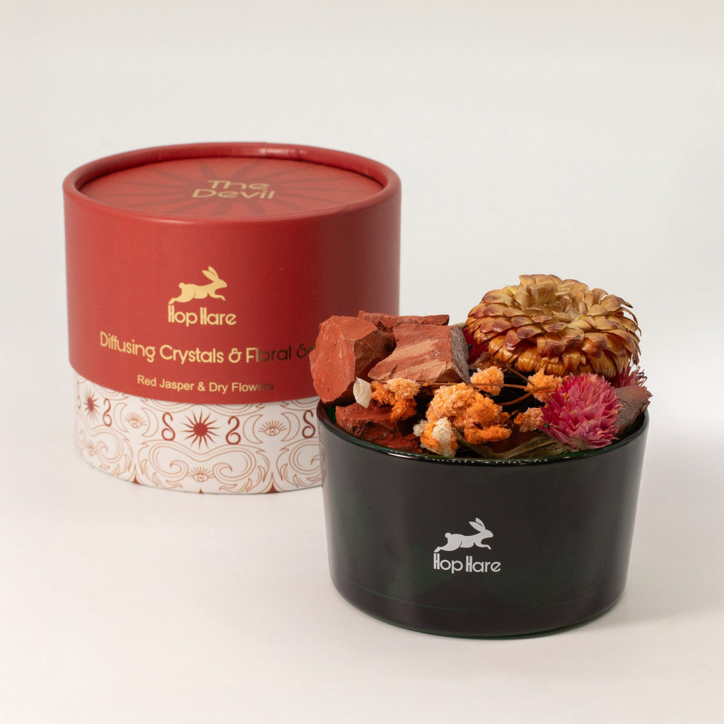 Diffuser Crystals & Floral Set Red Jasper Crystals with Dried Flowers